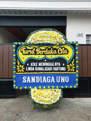 Papan Bunga Duka di Tanjung Raya